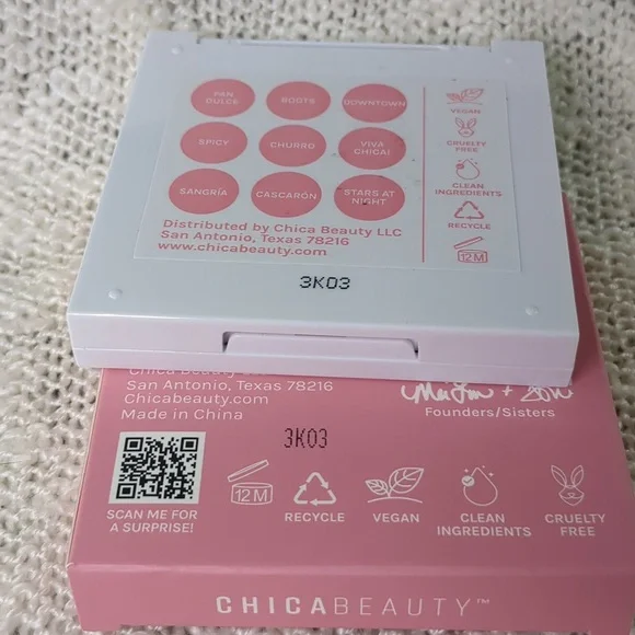 Chica Beauty FIESTA Mini-9 Eyeshadow Palette, 6.0g/0.21oz - Picture 8 of 14